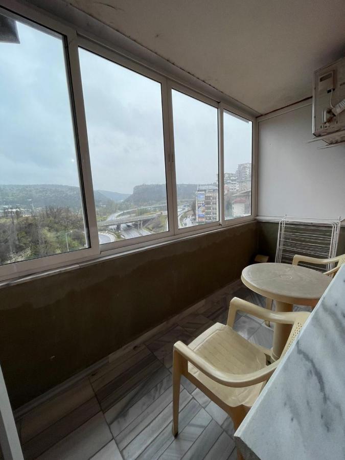 Apartment Zornica Veliko Tarnovo Eksteriør billede