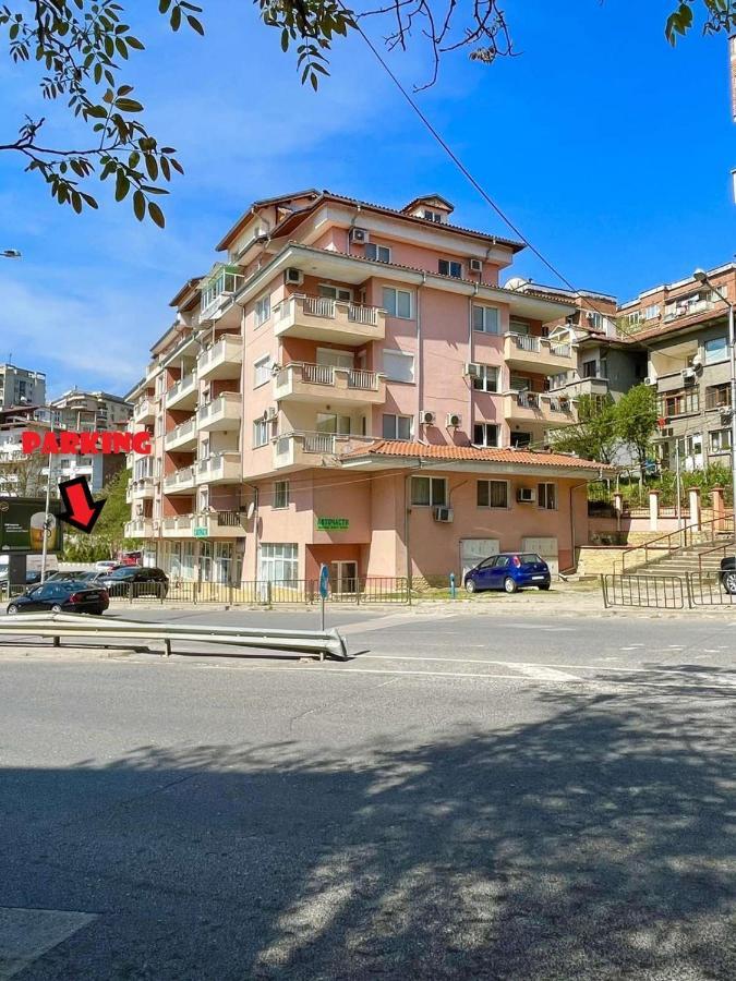 Apartment Zornica Veliko Tarnovo Eksteriør billede